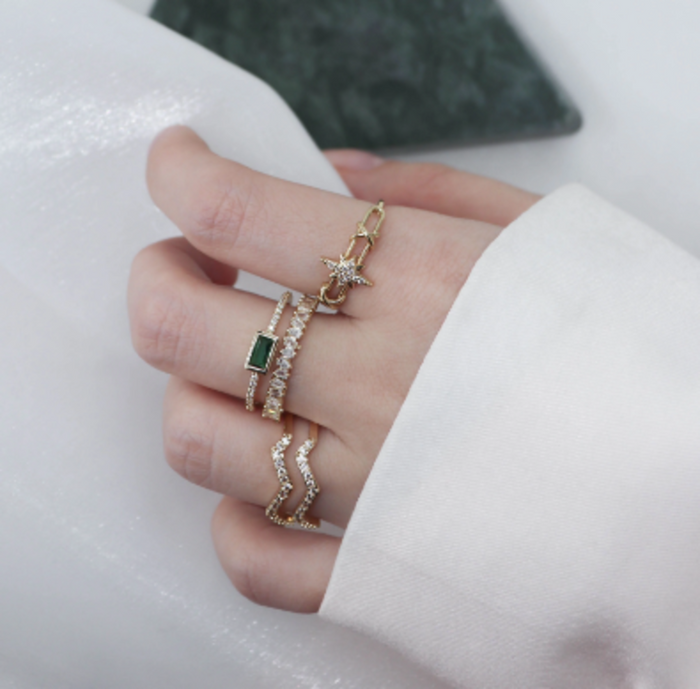 Green Diamond Samantha Ring