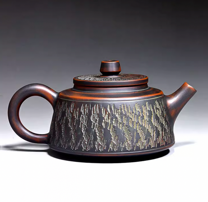 Qin Zhou Nixing Clay Teapot "Tiao Dao Ba Wang" by Hu Ying Jia | Yunnan Sourcing Tea Shop