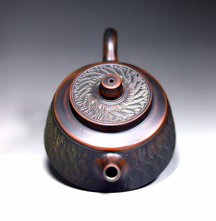 Qin Zhou Nixing Clay Teapot "Tiao Dao Ba Wang" by Hu Ying Jia | Yunnan Sourcing Tea Shop