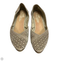 Shoes Flats By Toms In Taupe, Size: 7